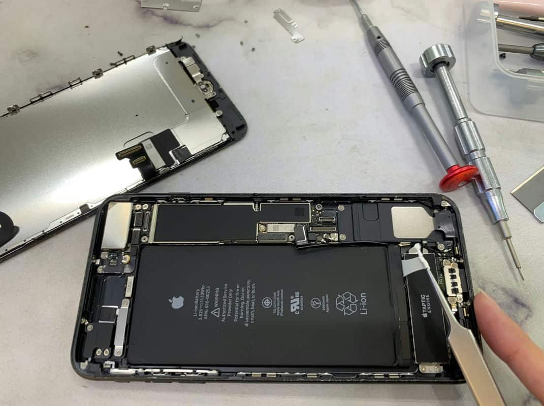 【Dr.A桃園店】專業iPhone電池維修，讓你的手機重焕生