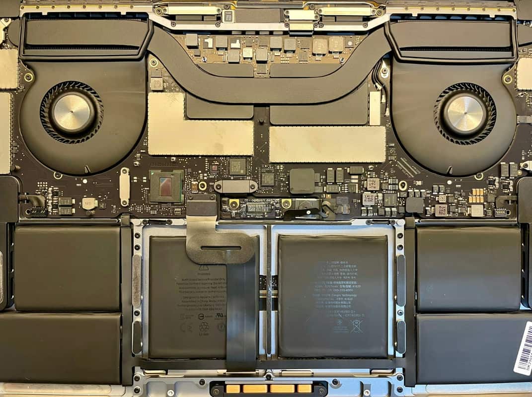 【我的MacBook救星】桃園Dr.A店修復記電池膨脹不再是