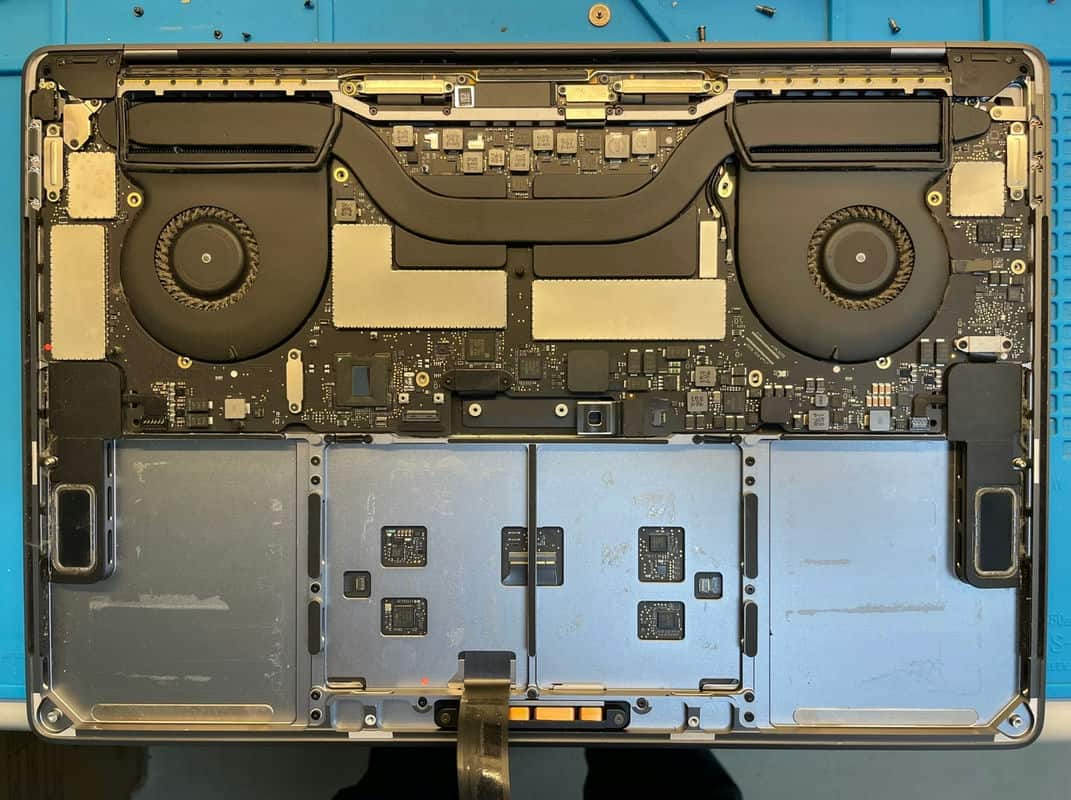 【我的MacBook重生記】桃園Dr.A店修復實錄電池膨脹告
