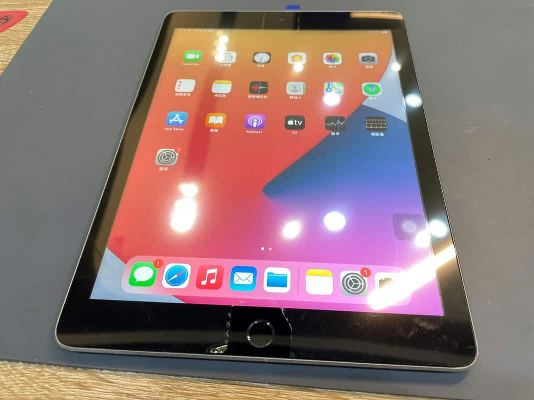 iPad螢幕破裂無助親身體驗「Dr.A中壢店」的專業救援！