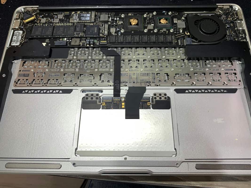 中壢Dr.A中壢店帶來的MacBook電池膨脹解決方案