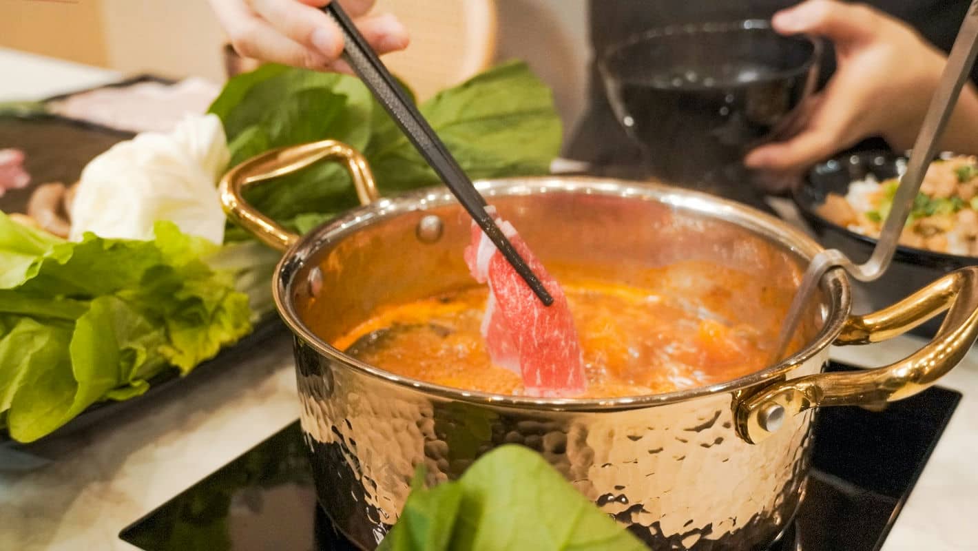 終於找到桃園的美味：「涮金鍋」的「韓式泡菜雞湯鍋」，聚餐新選