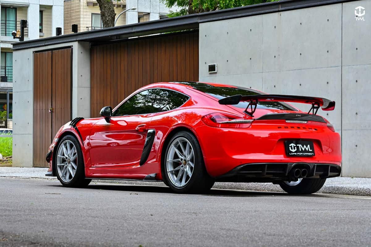 轉動台灣碳纖Porsche 718 Spyder的創新之旅