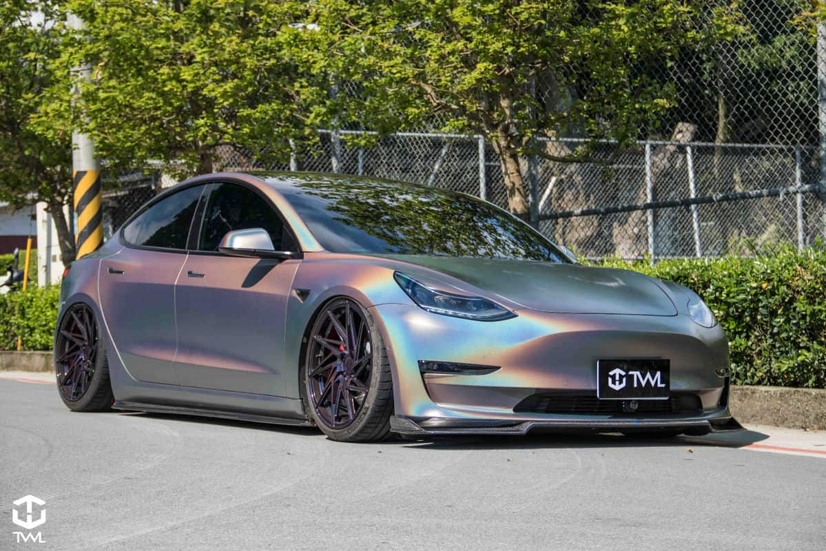 追求卓越TWL碳纖維改裝的專業之旅